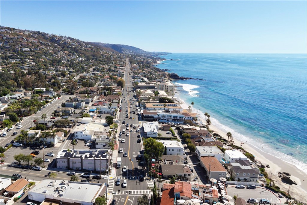 1316 S Coast