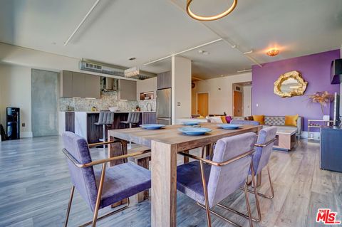 Photo of 1100 S Hope Street #1206, Los Angeles, CA 90015 (MLS # 26657835)