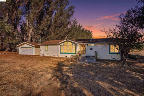 Photo of 4181 Blank Rd RD, Sebastopol, CA 95472 (MLS # 41152487)