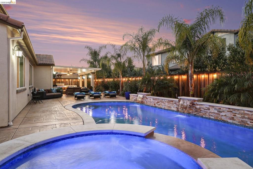Photo of 171 Cider Cir, Brentwood, CA 94513 (MLS # 41127658)