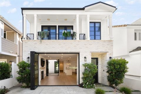 Photo of 616 Acacia Ave, Corona Del Mar, CA 92625 (MLS # NP25246902) Photo of 616 Acacia Ave, Corona Del Mar, CA 92625 (MLS # NP25246902)