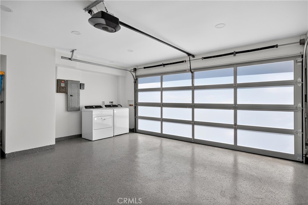 Lido Peninsula (LIPN) - Residential Lease