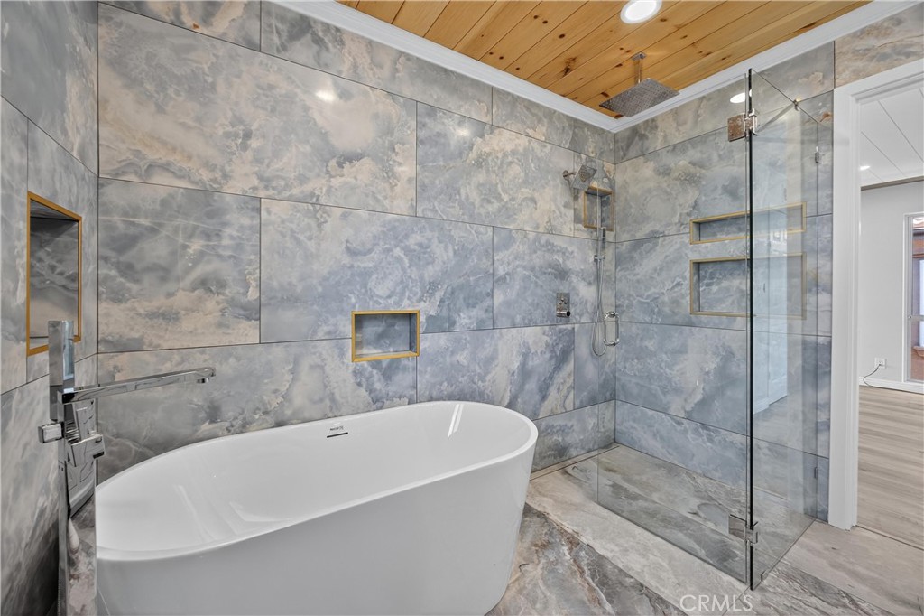 Lido Peninsula (LIPN) - Residential Lease