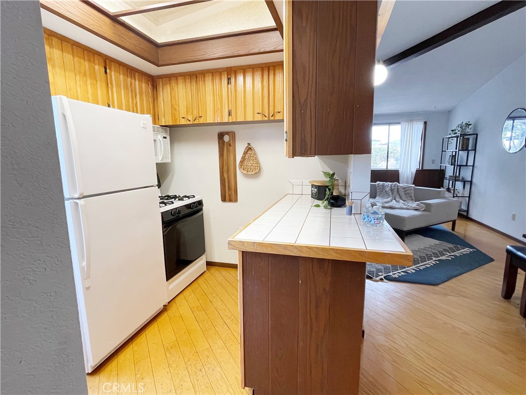 Town of El Moro(680) - Residential