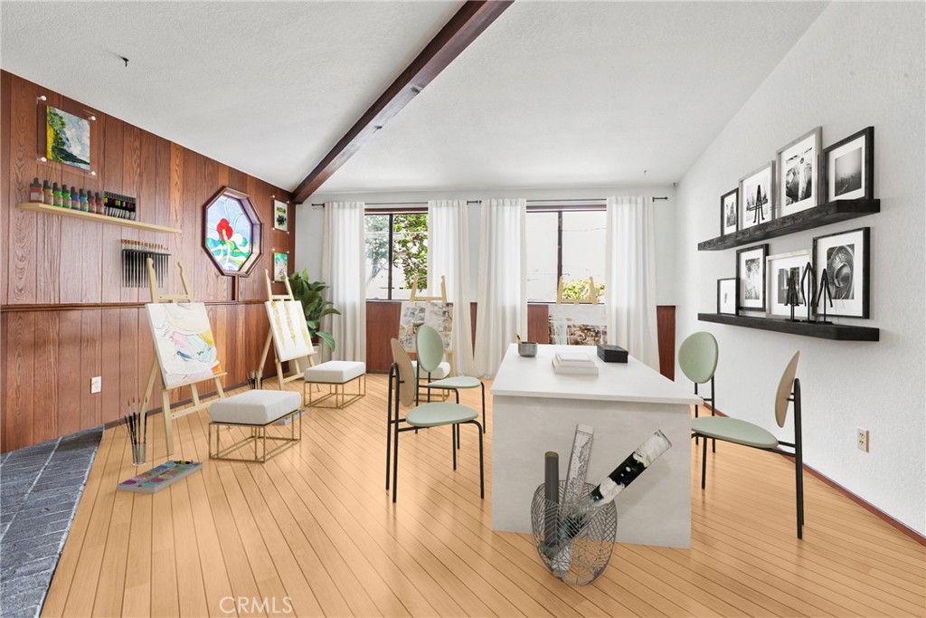 Town of El Moro(680) - Residential