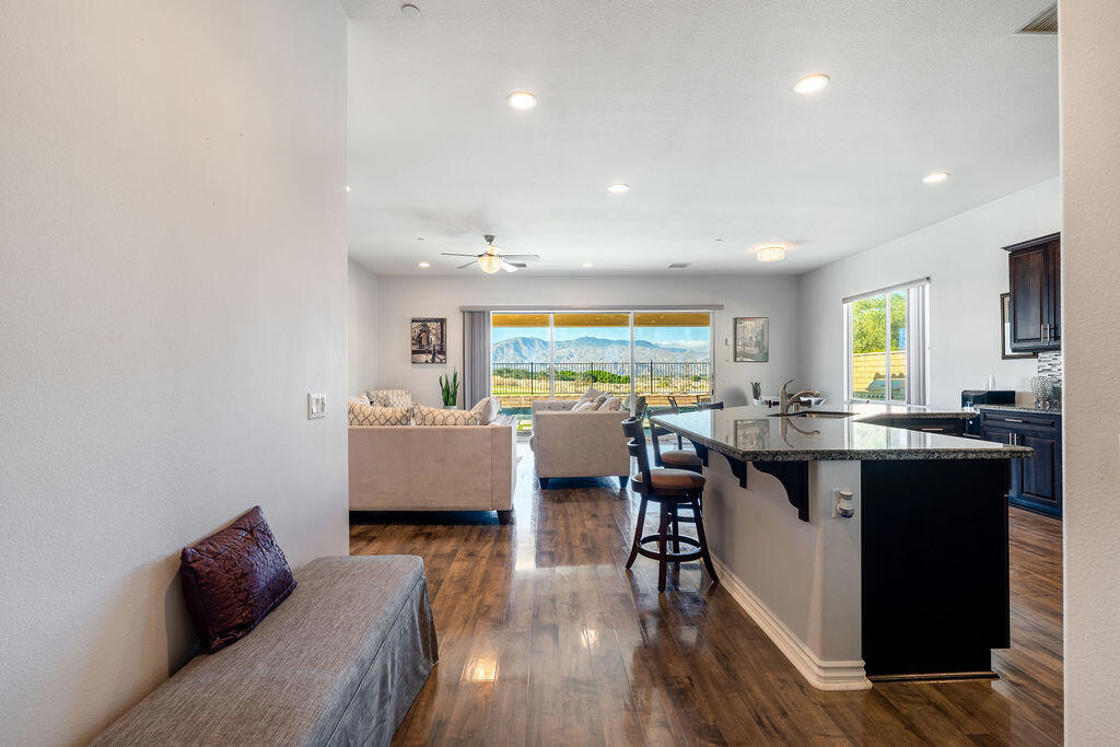FourSeasonsTerraLago - Residential