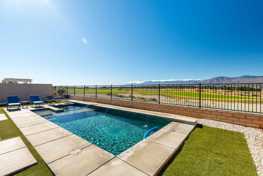 FourSeasonsTerraLago - Residential