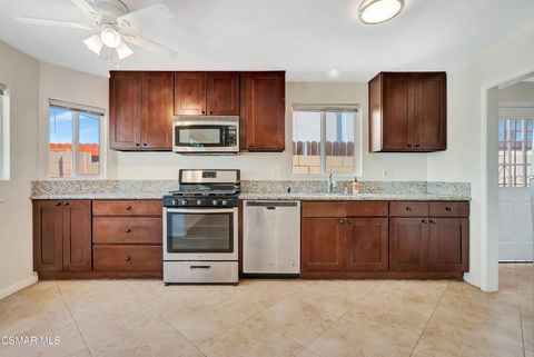 Photo of 7322 Lindley Avenue, Reseda, CA 91335 (MLS # 226002398)