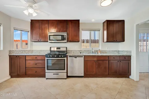 7322 Lindley Avenue, Reseda, CA 91335 - MLS#: 226002398