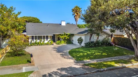 1212 Dover Drive, Newport Beach, CA 92660 - MLS#: OC25138395