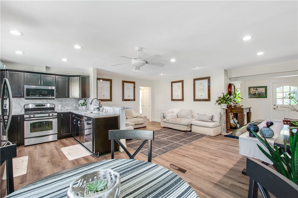 1212 Dover Drive