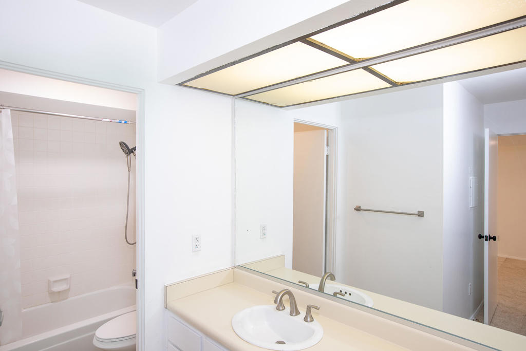 Canyon Granada - Residential Lease