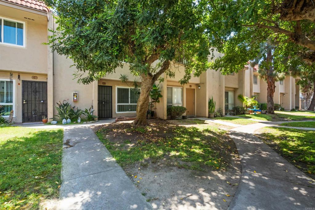 3586 Del Sol Blvd D