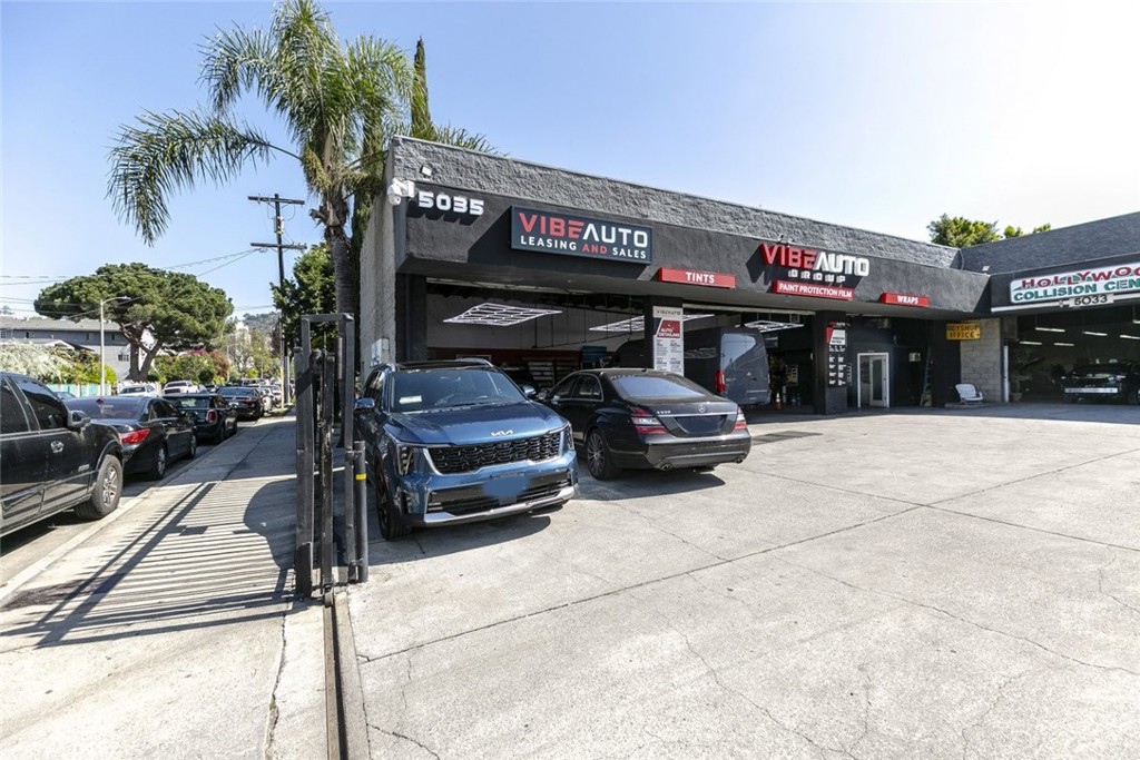 5035 Hollywood Boulevard