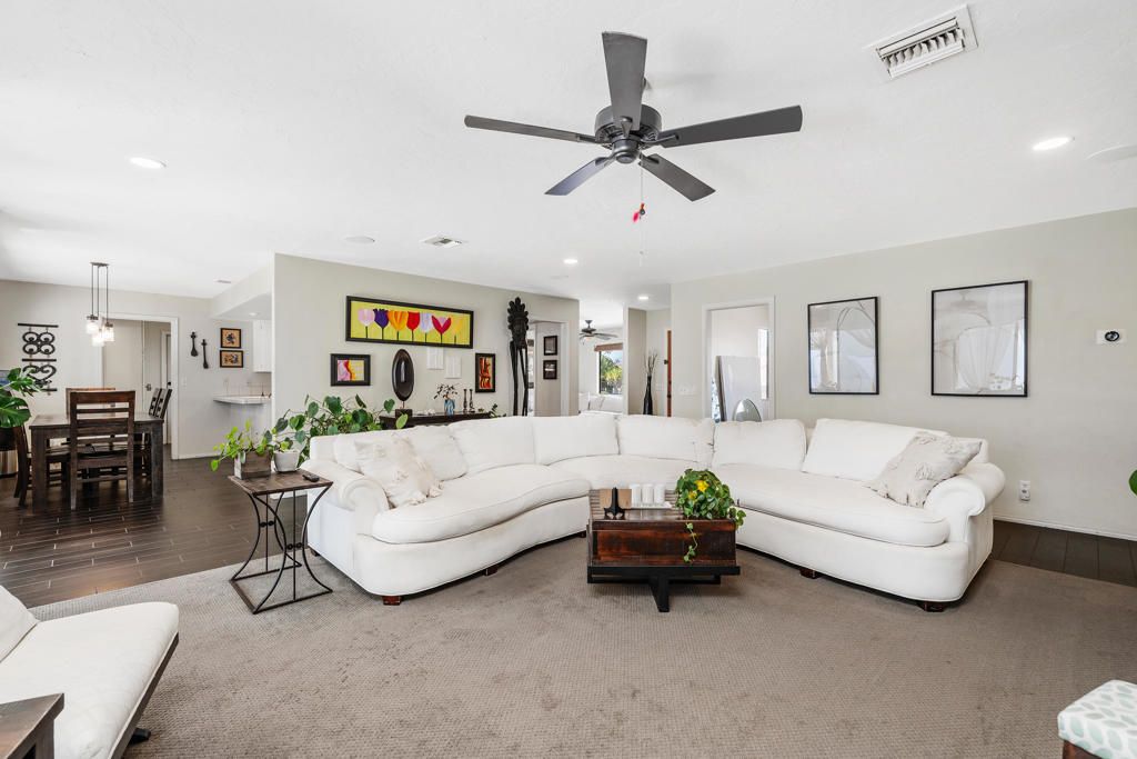 Photo of 73915 Mountain View Avenue, Palm Desert, CA 92260 (MLS # 219137587DA)