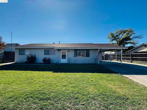 Photo of 1208 Latimer Ave Ave, Modesto, CA 95351 (MLS # 41116818)