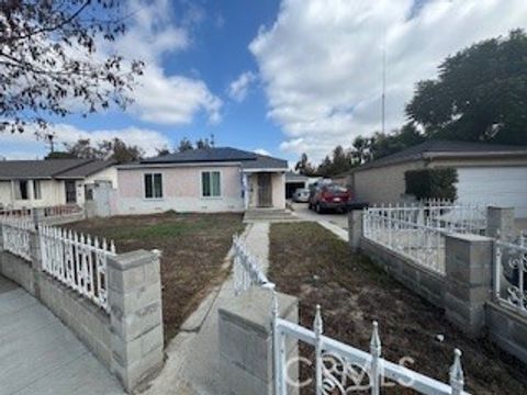 Photo of 5762 Cedar Avenue, Long Beach, CA 90805 (MLS # SR25247494) Photo of 5762 Cedar Avenue, Long Beach, CA 90805 (MLS # SR25247494)
