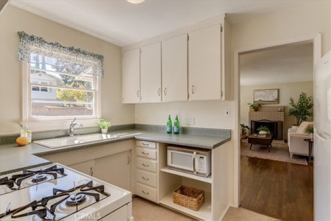 Tiny photo for 2068 Sierra WAY, San Luis Obispo, CA 93401 (MLS # SC26223908)