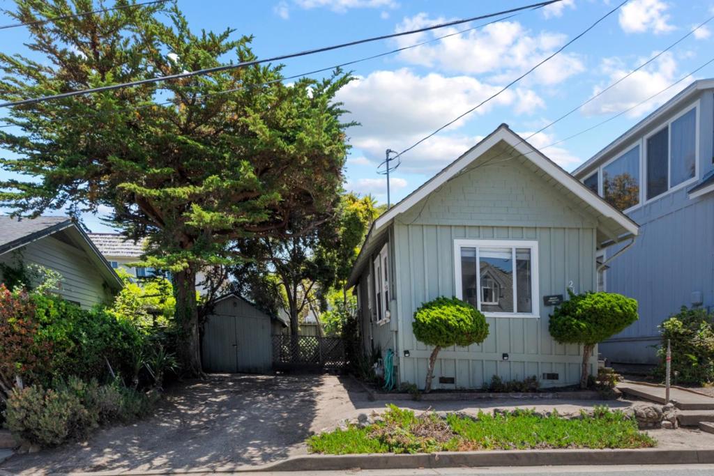 215 6th Street