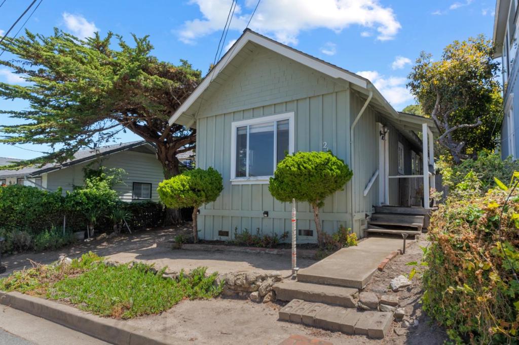 215 6th Street