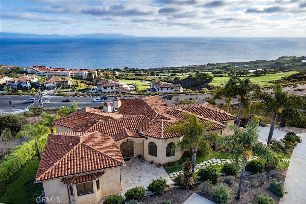 3231 Palos Verdes S