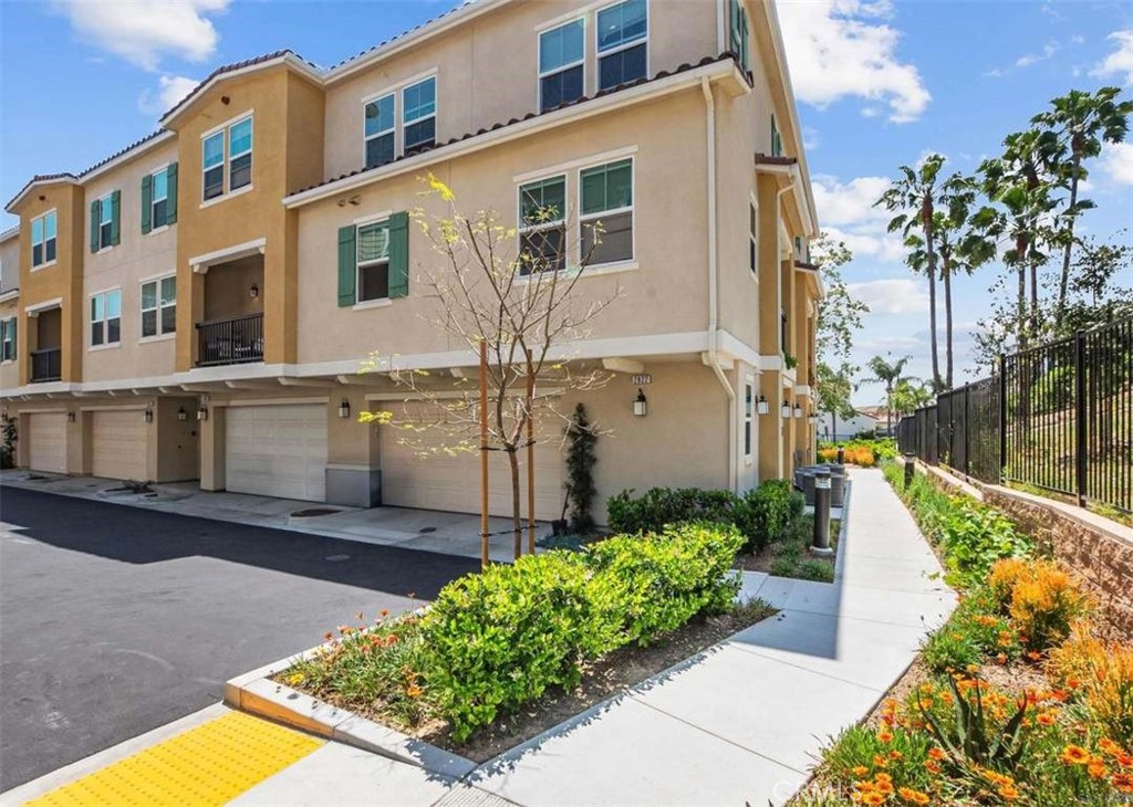 Stunning 3-level Townhome with Dual Master Suites, nestled in the heart of Spring Valley! Experience modern living in this new built in 2023, located at 2822 Juniper Berry St,. Spring Valley. This beautifully designed 3-Bedrooms, 3-bathroom unit features an open layout that maximizes space and natural light, creating a welcoming atmosphere throughout. The heart of this home is the expansive living area that seamlessly flows into the dining space and a contemporary kitchen equipped with stainless steel appliances, quartz countertops, and stylish cabinetry-perfect for hosting gatherings or enjoying quiet evenings at home. Both bedrooms are generously sized, with the master suite offering a private en-suite bathroom for added convenience. The other bedroom on the main floor with a bathroom adjacent for convenience. Step outside your private Balcony, where you can unwind and enjoy the view and fresh air. The community enhances your living experience with a fantastic outdoor cook area, playground and pool. Located minutes from the freeway, shopping, dining, recreational parks. Schedule a showing!