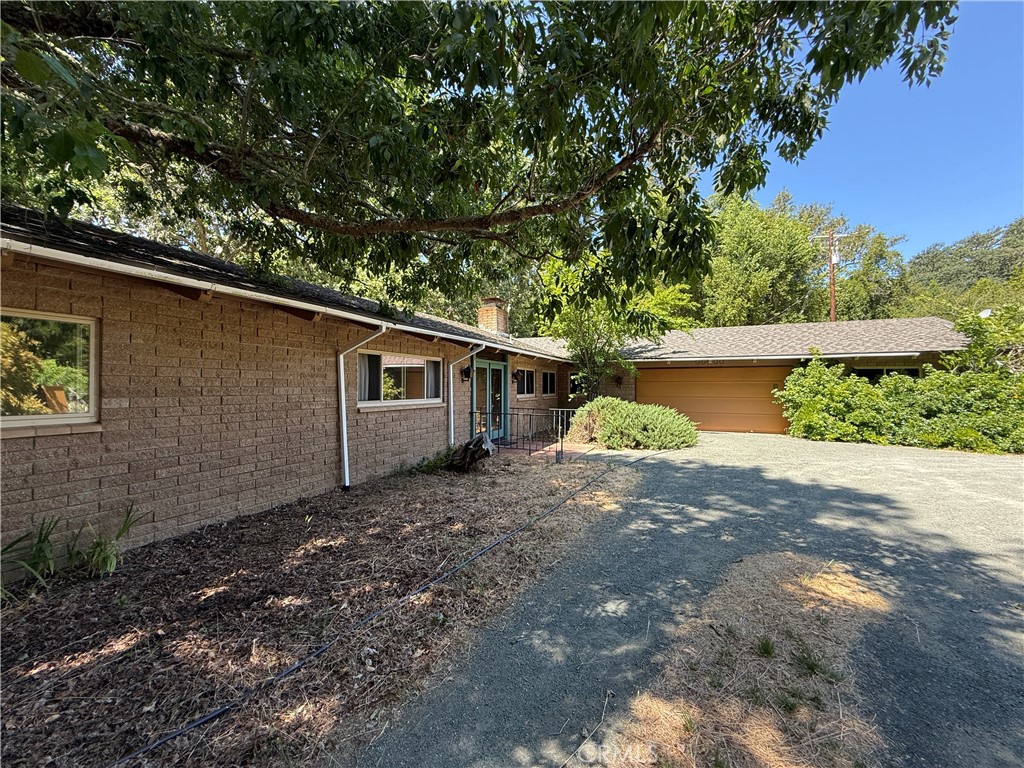 11955 Santa Lucia Road
