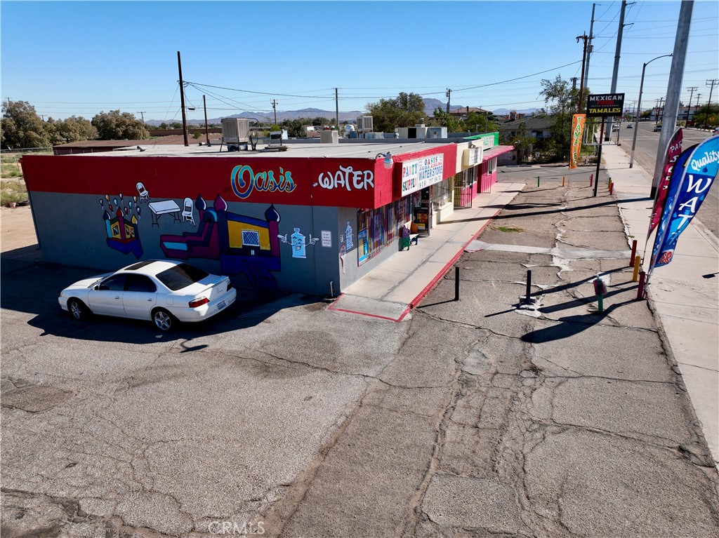 11424 Bartlett Avenue