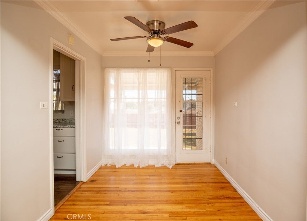 910 W Heather