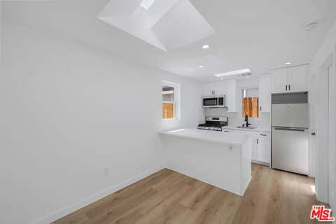 Photo of 508 E Palmer Avenue #A, Glendale, CA 91205 (MLS # 26869039)