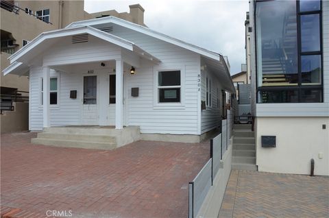 Photo of 830 Monterey Blvd, Hermosa Beach, CA 90254 (MLS # SB26013197)