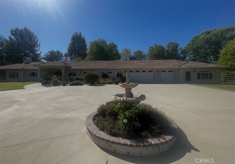 Photo of 29781 Pasada RD, Temecula, CA 92591 (MLS # IG26116628)