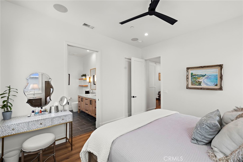 Corona del Mar North of PCH (CNHW) - Residential Lease