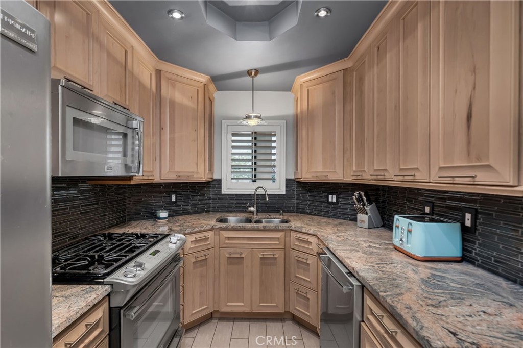 Bixby Knolls (BK) - Residential