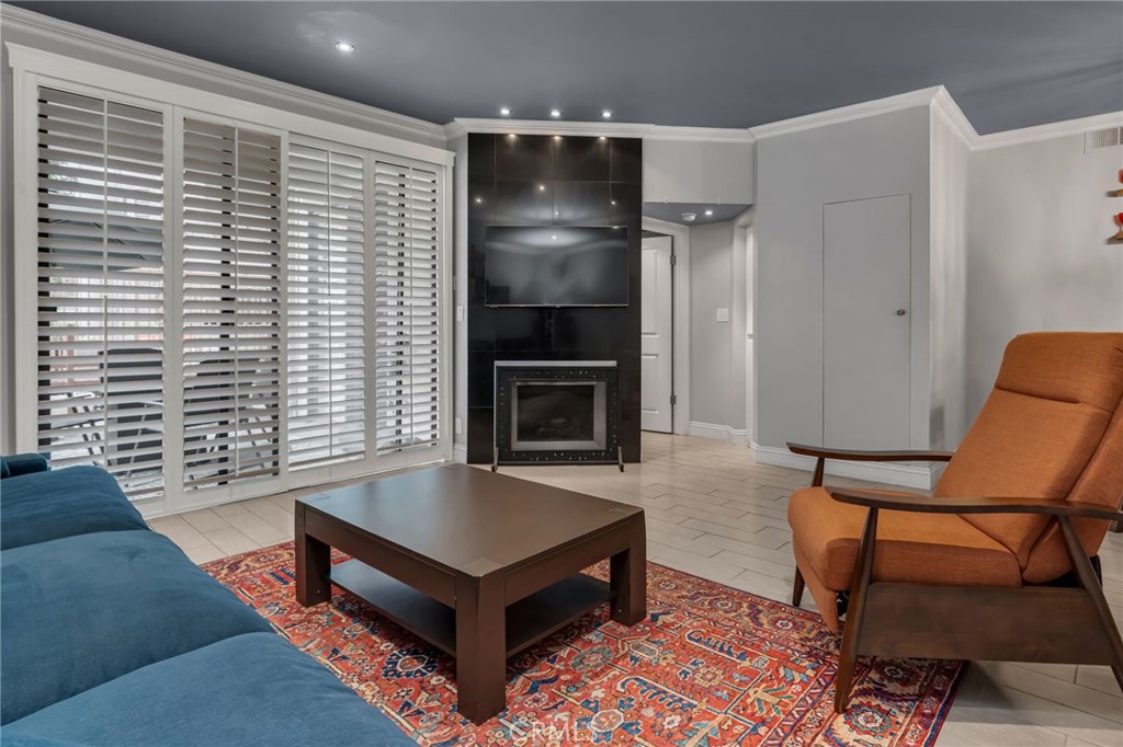 Bixby Knolls (BK) - Residential