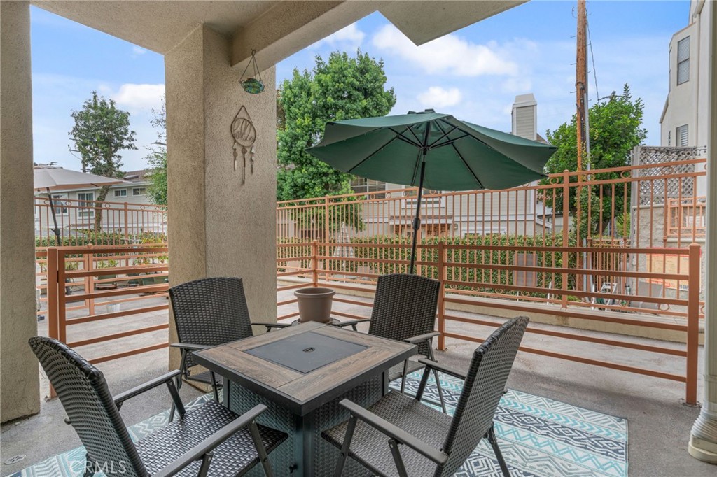 Bixby Knolls (BK) - Residential