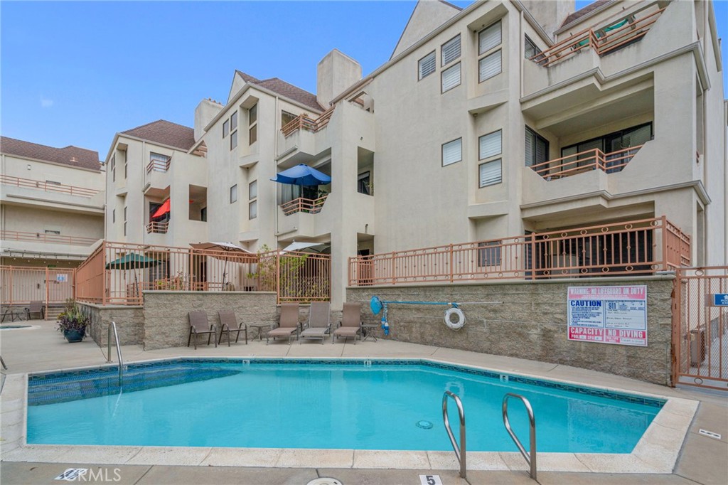 Bixby Knolls (BK) - Residential