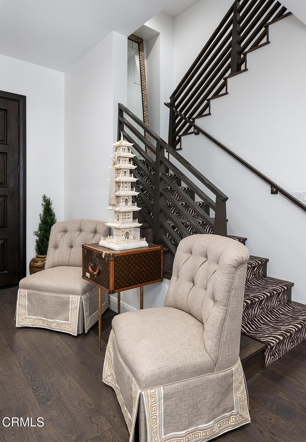 378 W Green Street 123