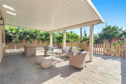 Photo of 21611 Normandie Avenue, Torrance, CA 90501 (MLS # PV25254642)
