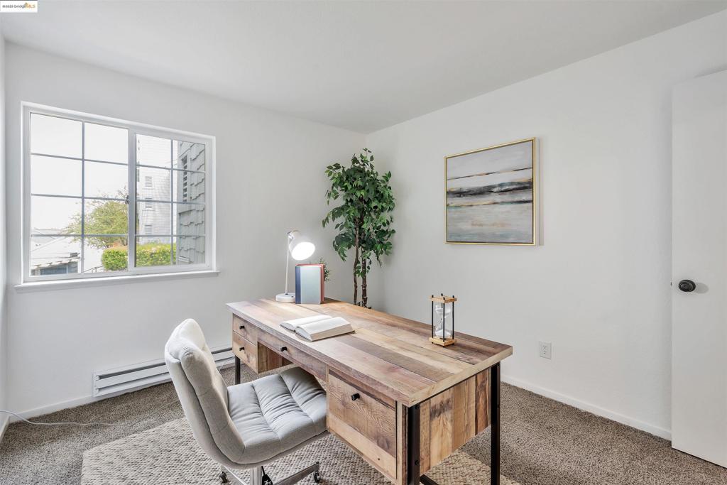 BRIDGEPORT - Residential