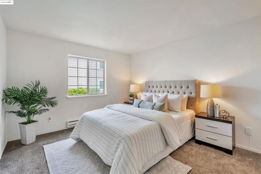 BRIDGEPORT - Residential