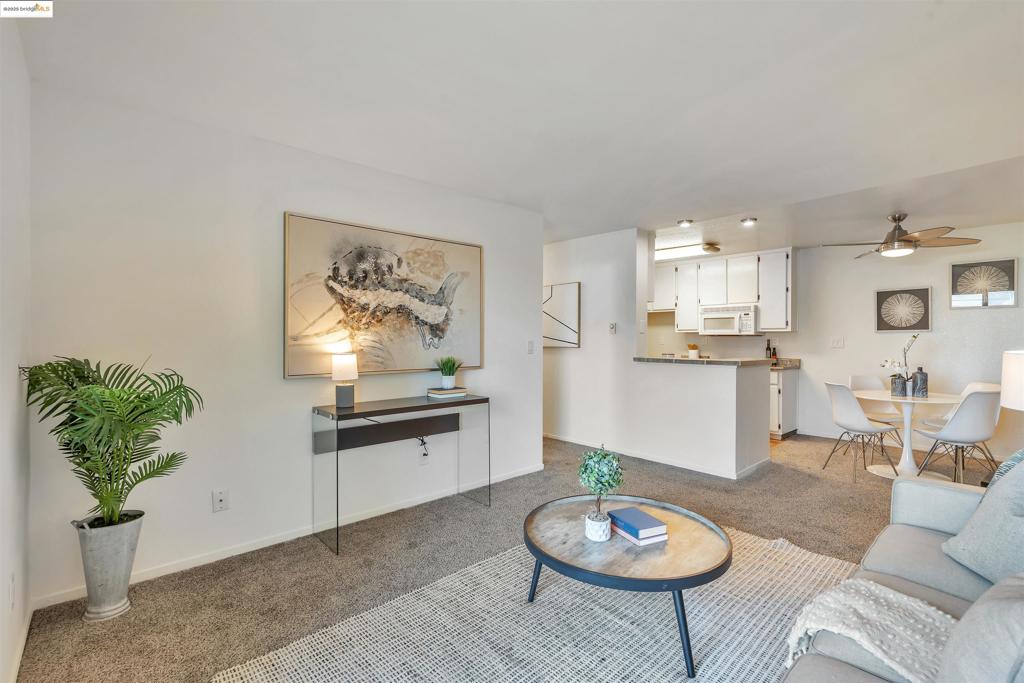 BRIDGEPORT - Residential