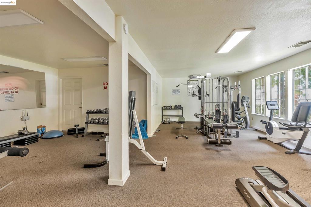 BRIDGEPORT - Residential