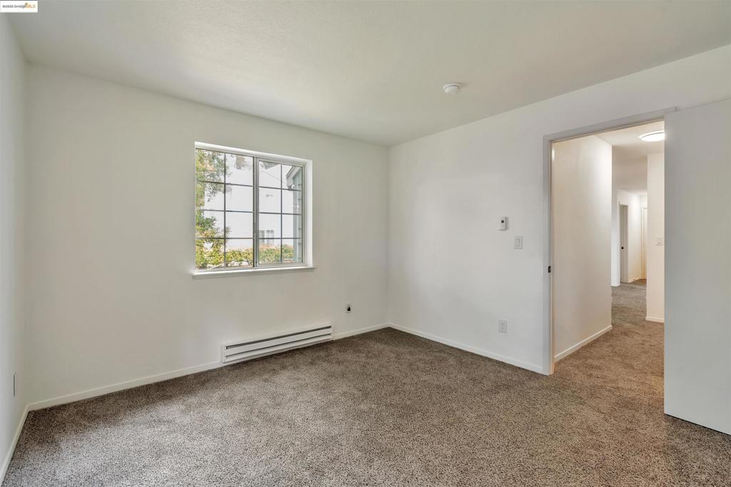 BRIDGEPORT - Residential