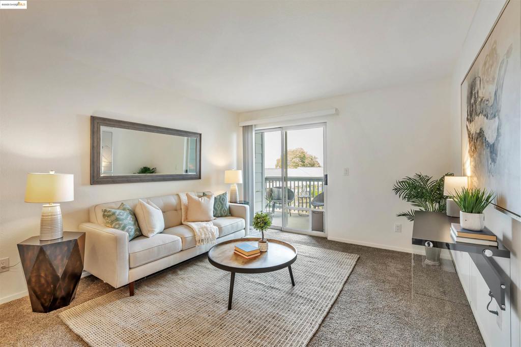 BRIDGEPORT - Residential