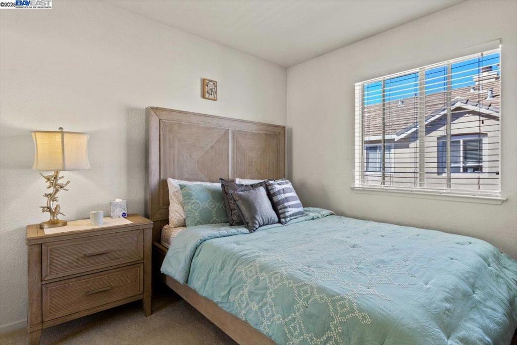 SHADOWHAWK - Residential Lease