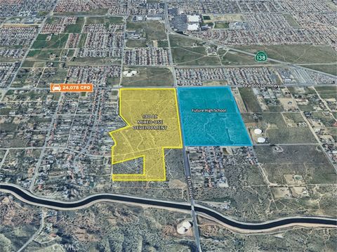 Photo of 0 Pearblossom Hwy, Palmdale, CA 93552 (MLS # IV25181913)