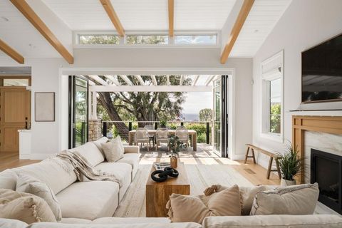 Property photo of 1023 Stratford Ct, Del Mar, CA 92014