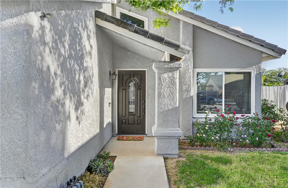 834 E Avenue J6