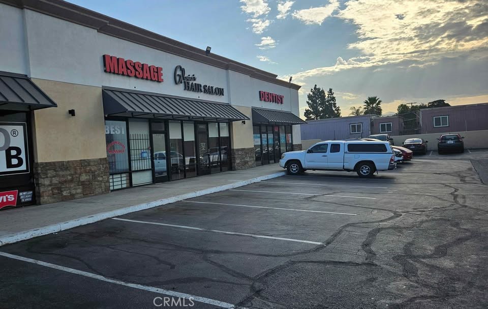 9974 Bloomington Avenue